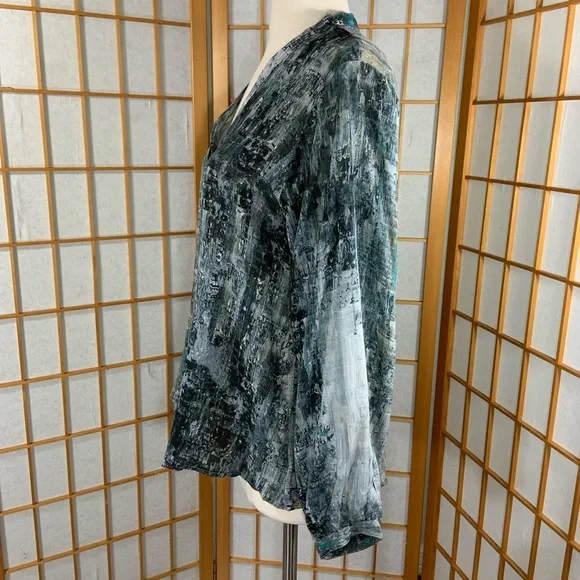 Johnny Was Pete and Greta silk blouse green and brown pattern. - Picture 5 of 14